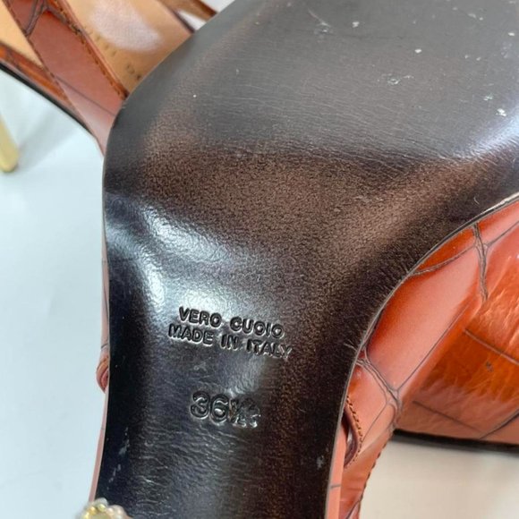 Stunning Beautiful Designer Ds - Picture 3 of 4